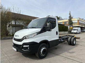 Koffer LKW Iveco 2 x Daily 72C180 7,2 to Fahrgestell E6 luftgefedert!