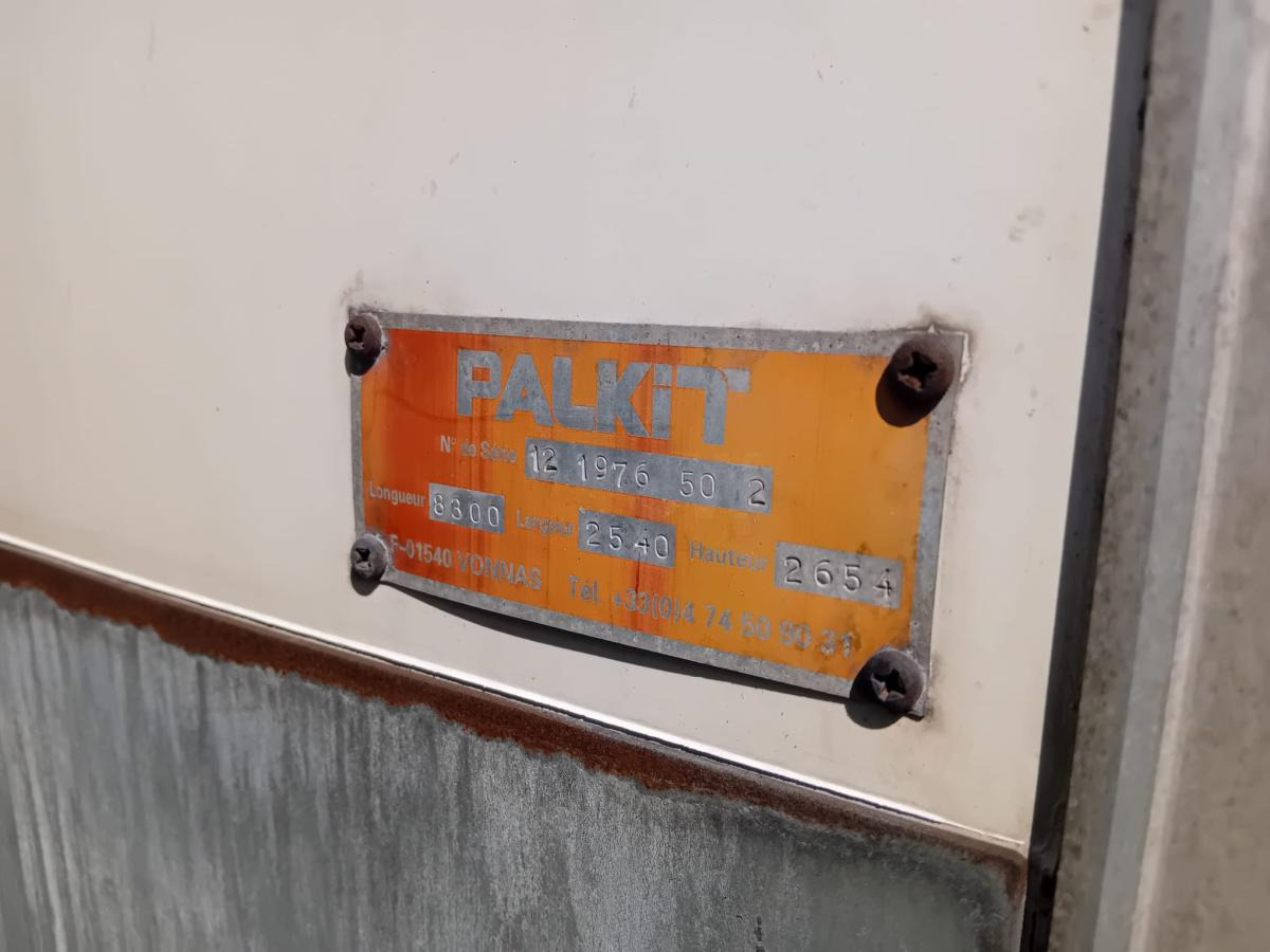 Koffer LKW Mercedes Axor 1829