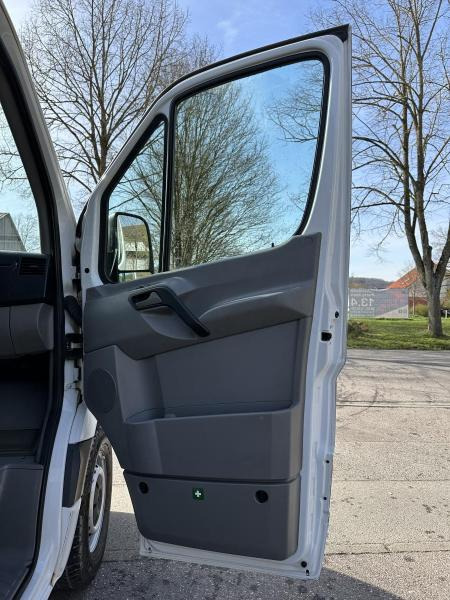 Koffer LKW Mercedes Sprinter 318 CDI Pritsche Plane Klima Schalter
