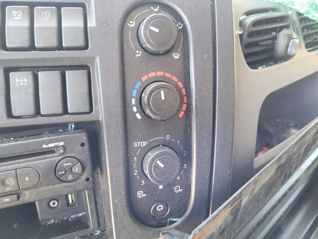 Koffer LKW RENAULT D19 WIDE