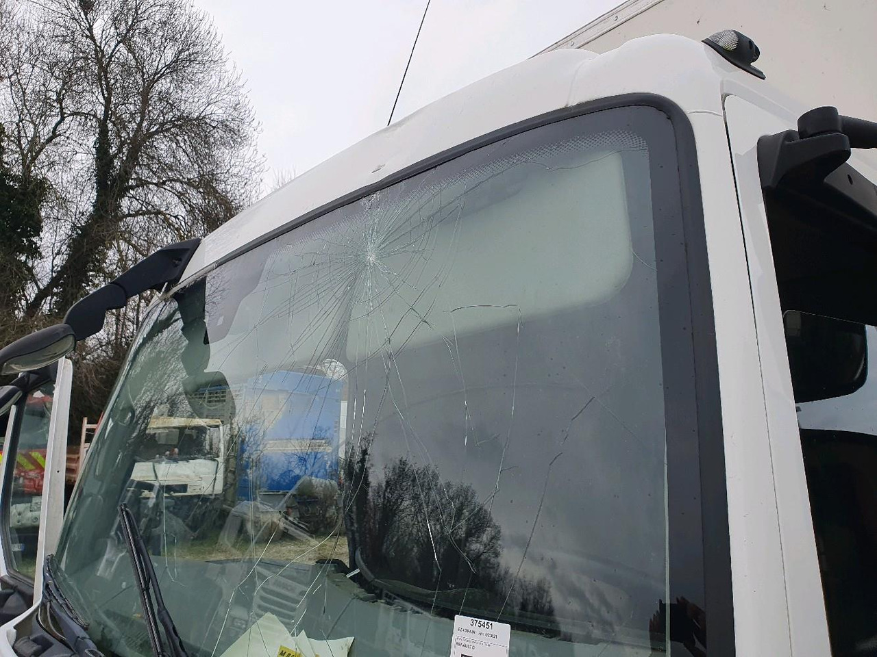 Koffer LKW RENAULT D 12 DTI 215