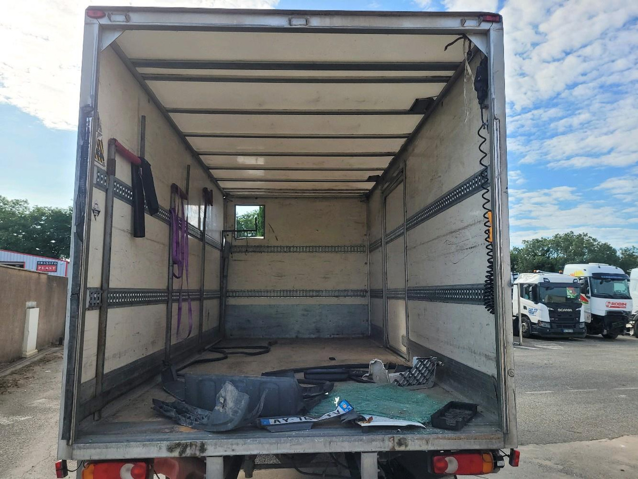 Koffer LKW RENAULT MIDLUM 180 DXL