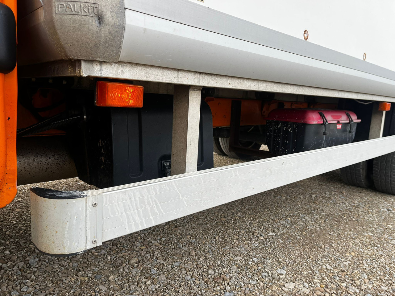 Koffer LKW RENAULT Mascott DCI 160 CAISSE + HAYON