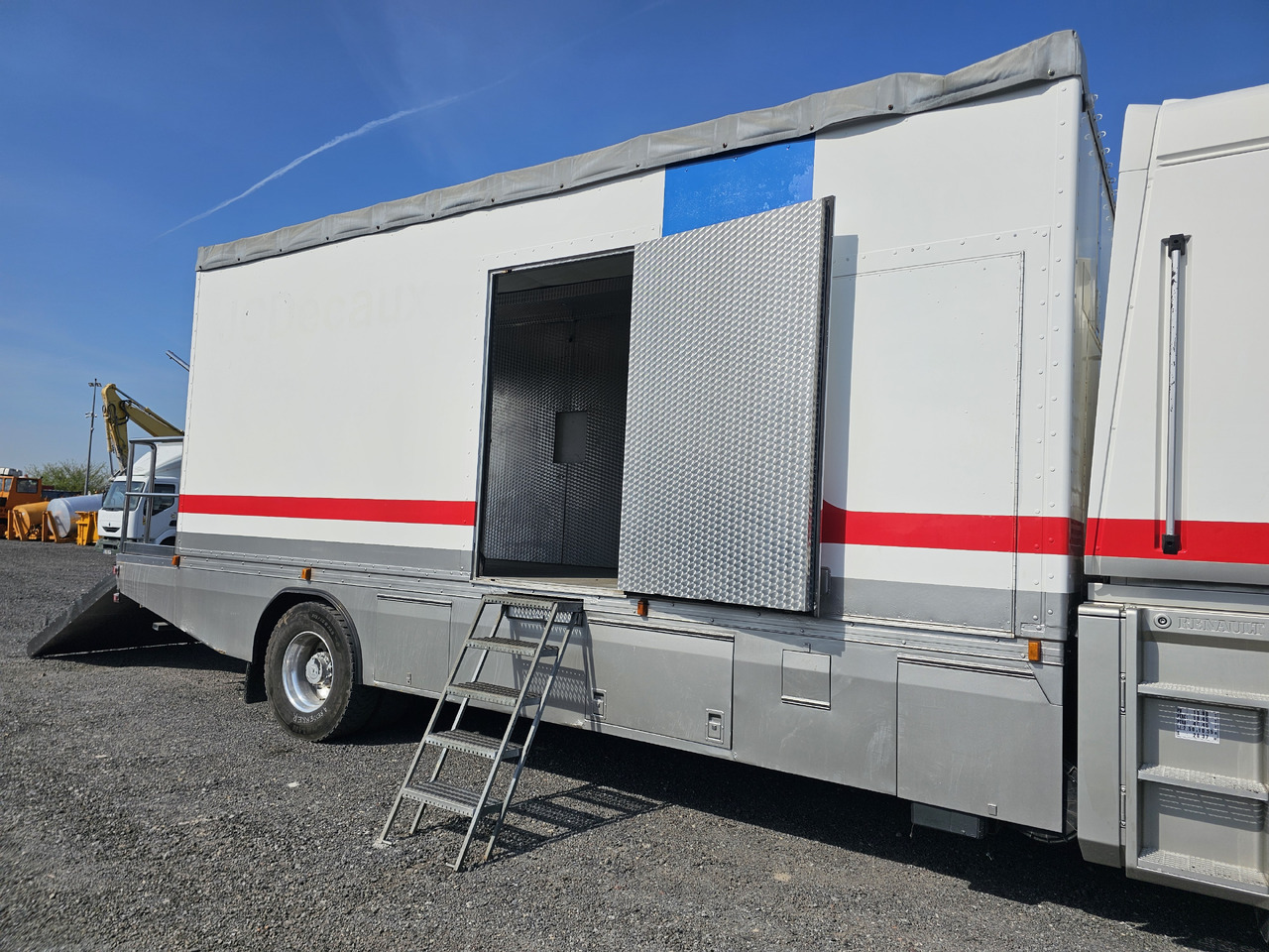 Koffer LKW Renault AE380 PHASE1