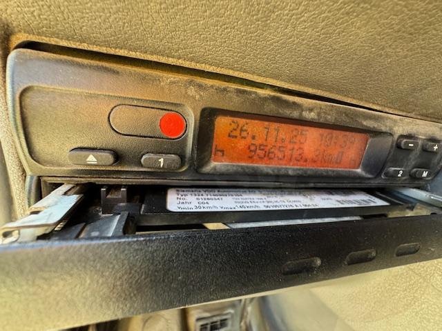 Koffer LKW Renault MIDLUM 220 DCI CAISSE HAYON