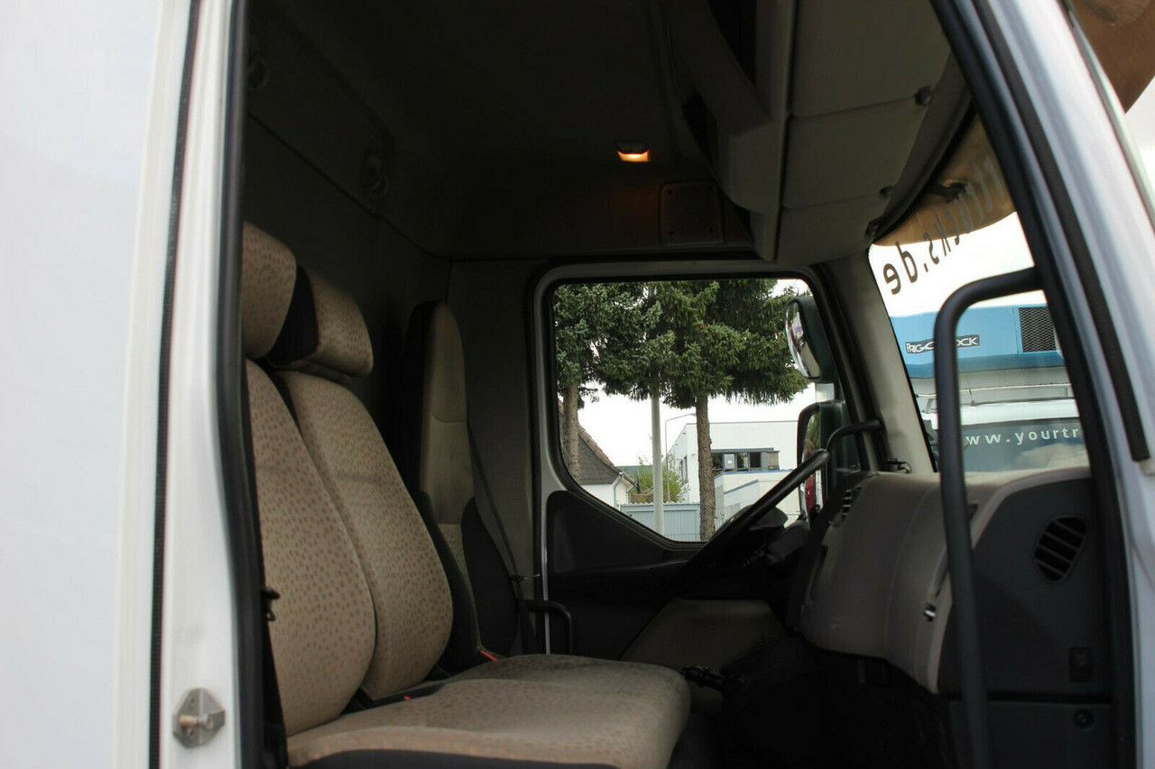 Koffer LKW Renault Midlum   Koffer 4,1m   seitliches Rolltor + Tür