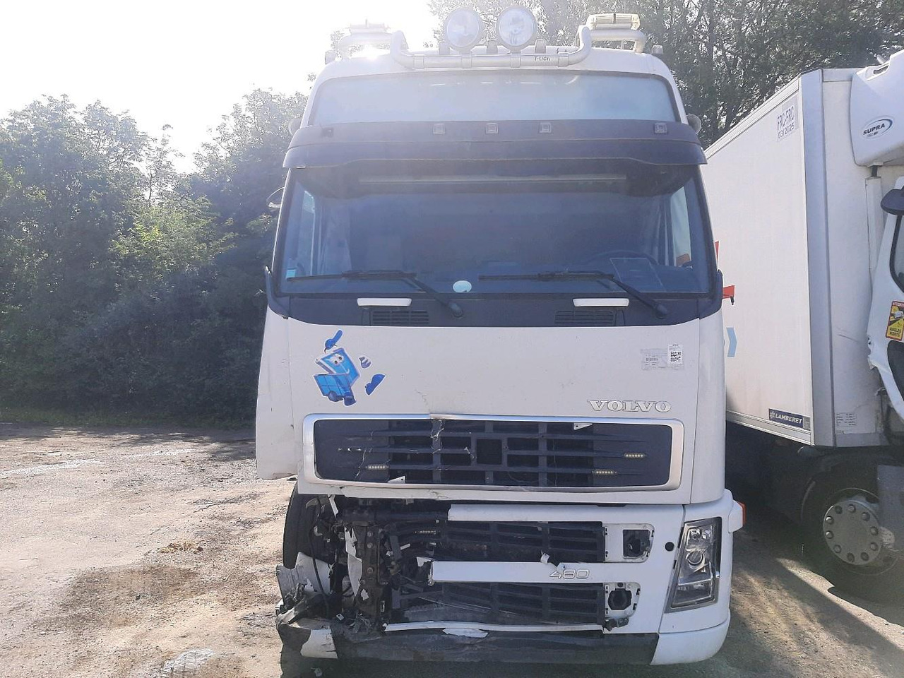 Koffer LKW VOLVO FH 480 PORTEUR