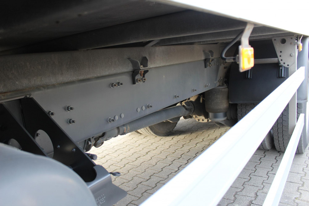 Koffer LKW Volvo FM 330 E6 Koffer 7,8m Klima LBW Liftachse