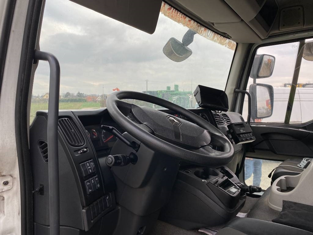 Kühlkoffer LKW Renault D240 /LAMBERET/CARRIER 1150 *A REPARER*