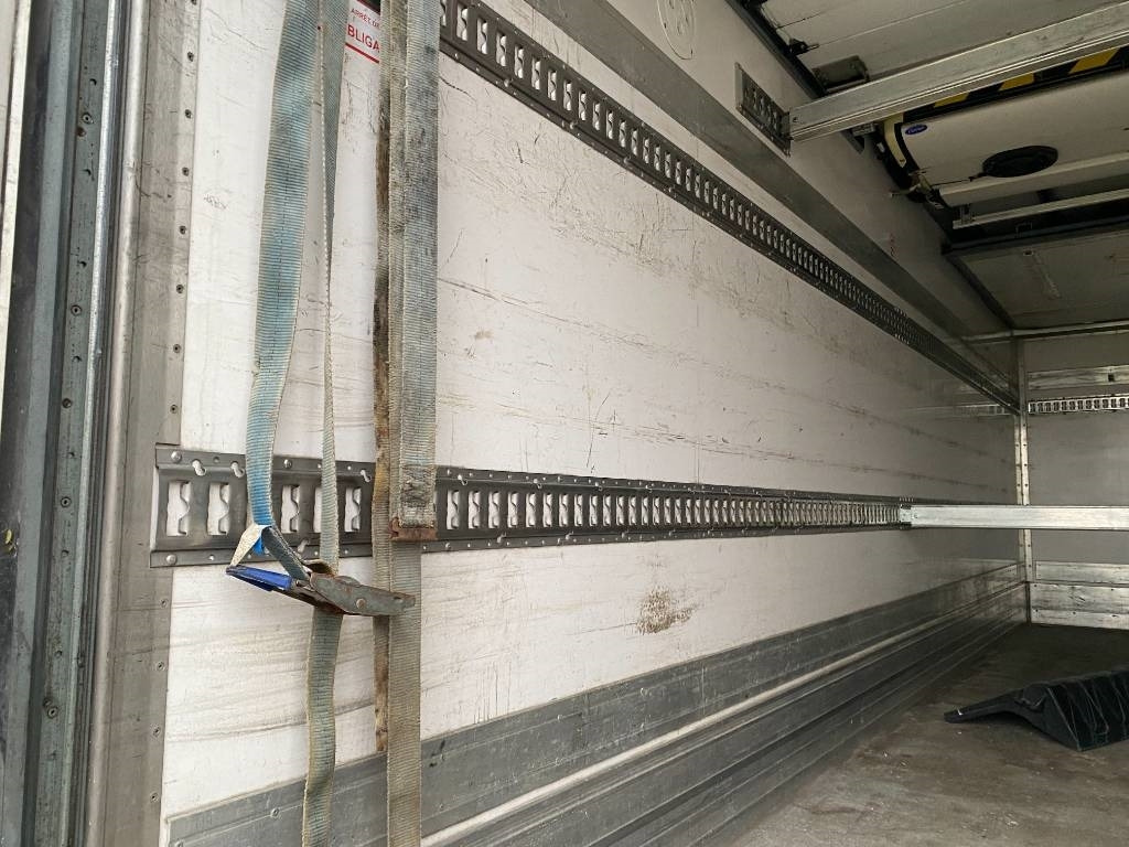 Kühlkoffer LKW Renault D240 /LAMBERET/CARRIER 1150 *A REPARER*