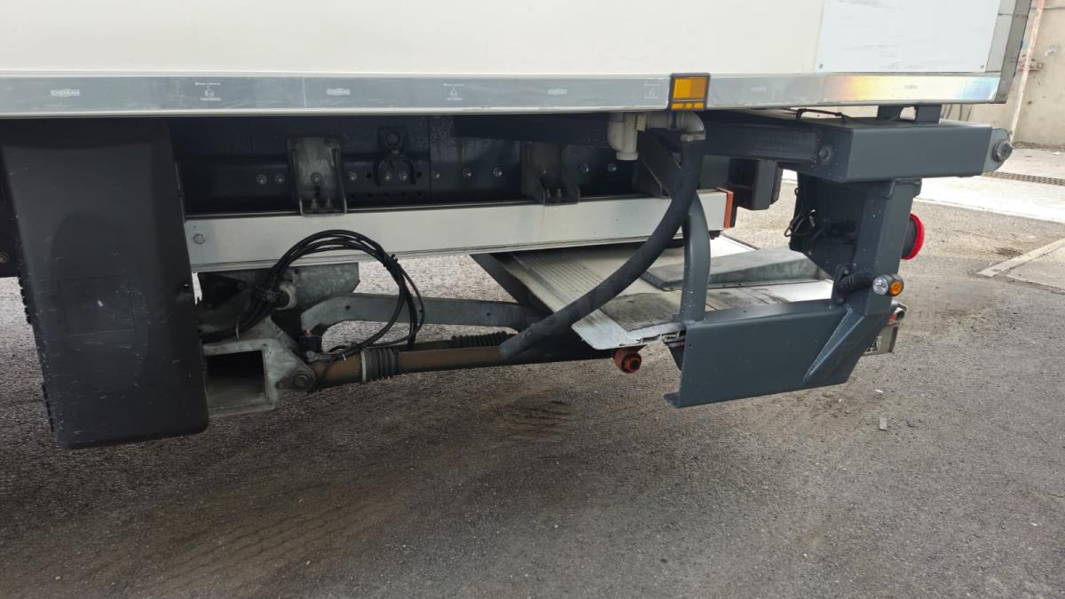 Kühlkoffer LKW Renault D WIDE