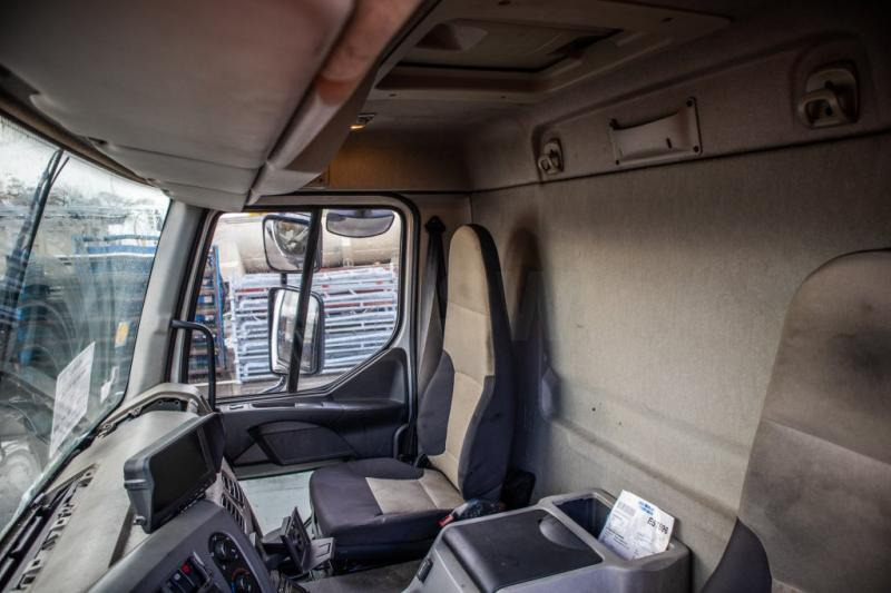 Kühlkoffer LKW Renault PREMIUM 310DXI+E5+CARRIER+ENGINE PROBLEM