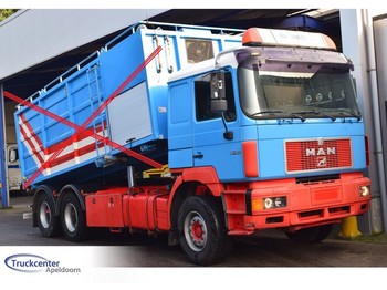 Fahrgestell LKW MAN 26.403, Euro 2, 6x4, Retarder, Manuel: das Bild 1