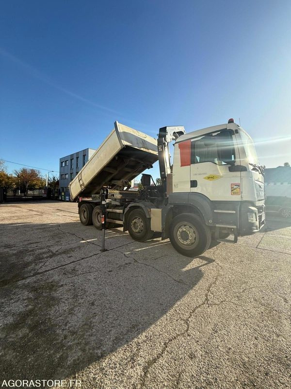LKW MAN 8x4 - 32-400 BiBenne grue - 11.2014 / 375000 KM