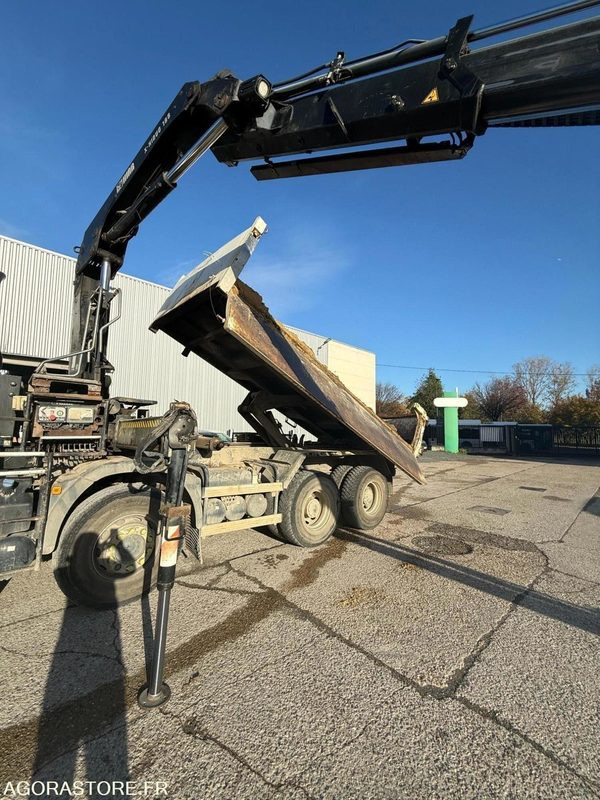 LKW MAN 8x4 - 32-400 BiBenne grue - 11.2014 / 375000 KM