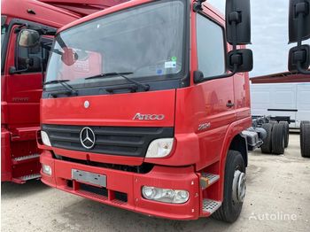 Fahrgestell LKW MERCEDES-BENZ 2008 ATEGO 2124 6X2 E/4 CHASSIS NEW UNREGISTERED: das Bild 1