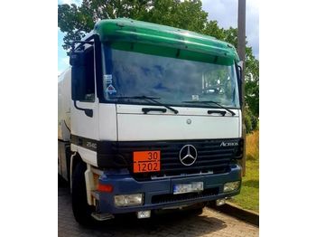 Tankwagen Für die Beförderung von Kraftstoff MERCEDES-BENZ ACTROS – ESTERER: das Bild 1
