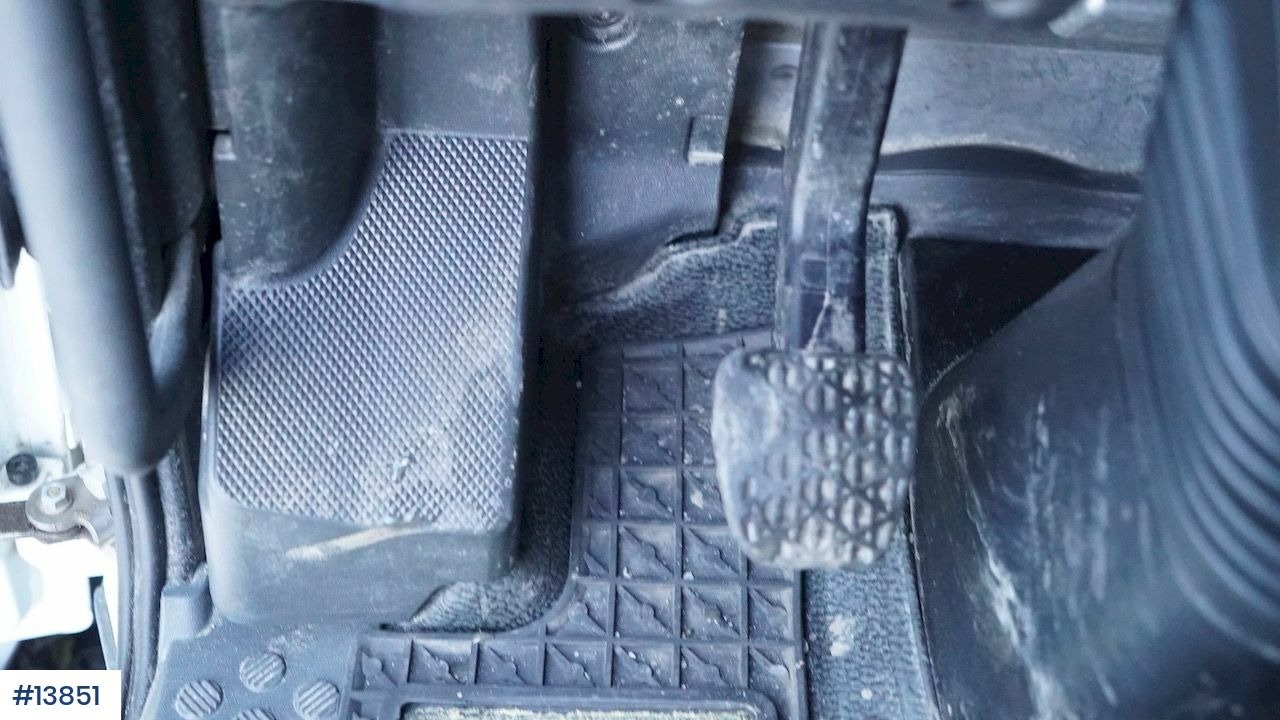 Koffer LKW Mercedes Atego: das Bild 29