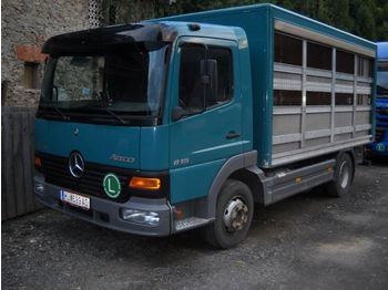 Tiertransporter LKW Mercedes Atego 815: das Bild 1