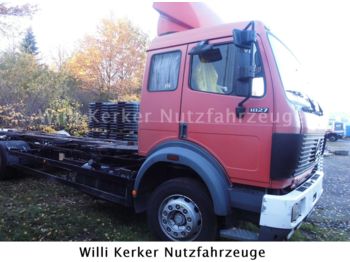 Containerwagen/ Wechselfahrgestell LKW Mercedes-Benz 1827L   LKW f. ATL Multiwechsler: das Bild 1