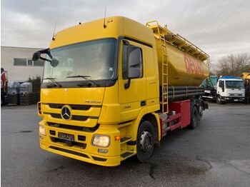 Tankwagen Für die Beförderung von Lebensmittel Mercedes-Benz 2544 2744 MP3 mit Anhänger: das Bild 1