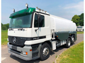 Tankwagen Für die Beförderung von Kraftstoff Mercedes-Benz 2546 Actros Tankwagen: das Bild 1