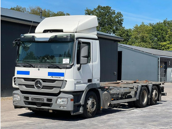 Containerwagen/ Wechselfahrgestell LKW Mercedes-Benz Actros 2541L 6x2 BDF-Fahgestell: das Bild 1