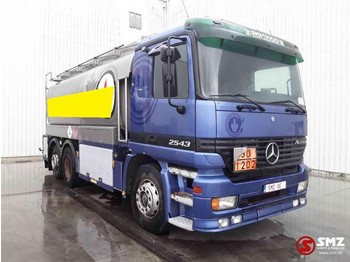 Tankwagen Mercedes-Benz Actros 2543 19000 L 5 compartiments: das Bild 1