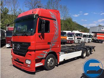 Containerwagen/ Wechselfahrgestell LKW Mercedes-Benz Actros 2544 BDF mit HB: das Bild 1