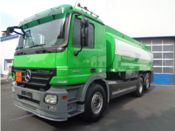 Tankwagen Mercedes-Benz Actros  2546 6x2 Diesel/Heizöl 16700Liter  Euro5: das Bild 1