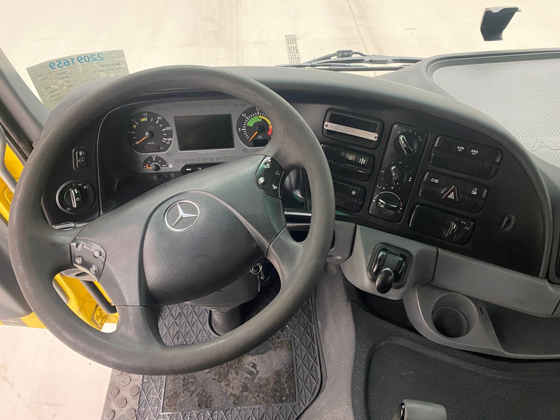 Kipper Mercedes-Benz Actros 3241 - 8x4: das Bild 11