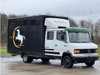Tiertransporter LKW Mercedes-Benz MERCEDES 711-HORSE TRUCK-3 HORSES*-5PERSONS: das Bild 1