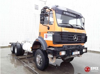 Fahrgestell LKW Mercedes-Benz SK 2631 6x6 13 ton: das Bild 1