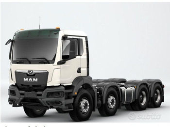 Fahrgestell LKW Mezzo d'opera a telaio 8x4 MAN TGS: das Bild 1