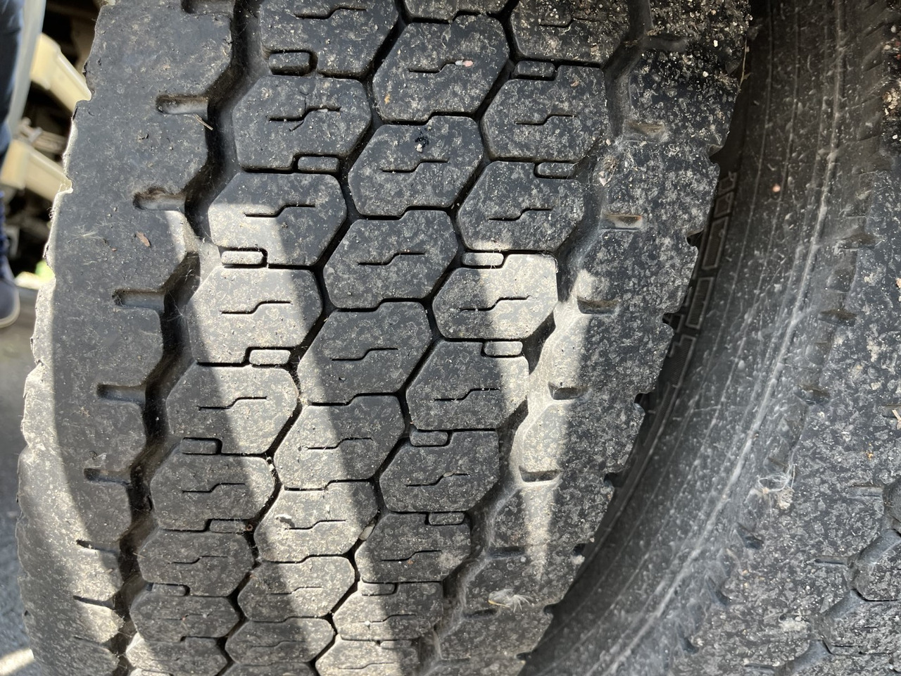 Plane LKW DAF LF 220