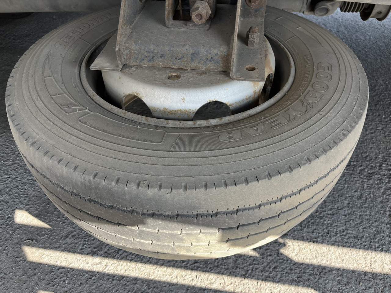 Plane LKW DAF LF 220