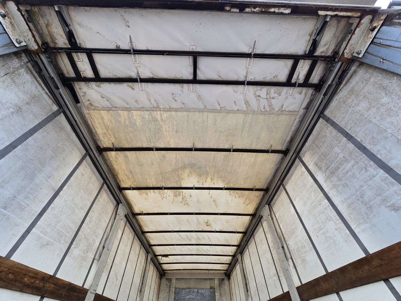 Plane LKW MAN TGL 12.250