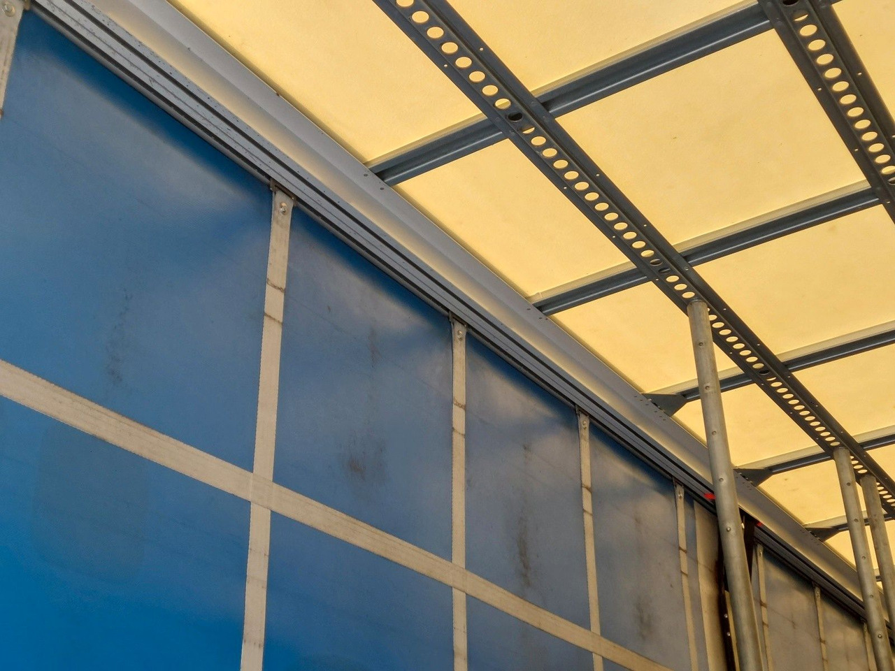 Plane LKW MAN TGL 12.250 BL 4x2