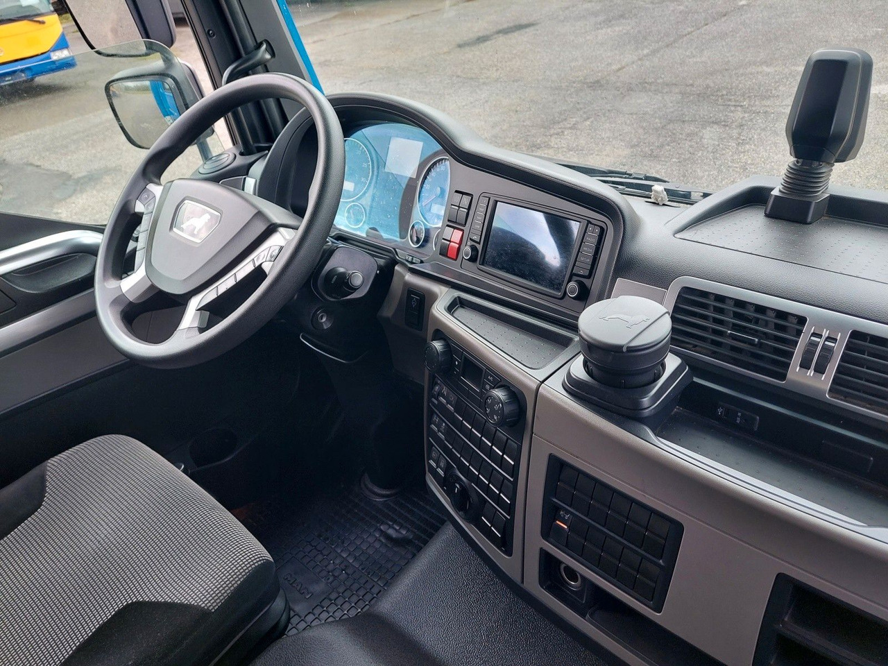 Plane LKW MAN TGL 12.250 BL 4x2