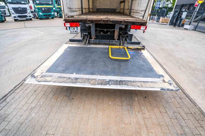 Plane LKW Renault PREMIUM 270 DXI+DHOLLANDIA