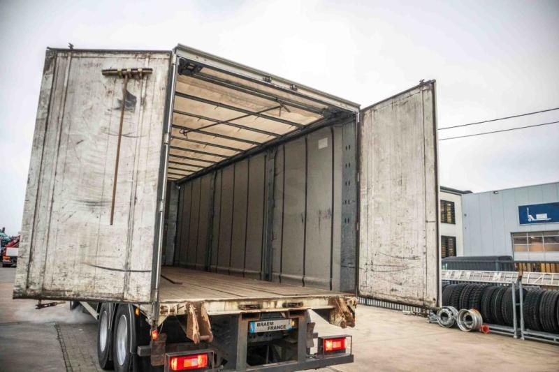 Plane LKW Volvo FM 330+10 pneus/tires-intarder