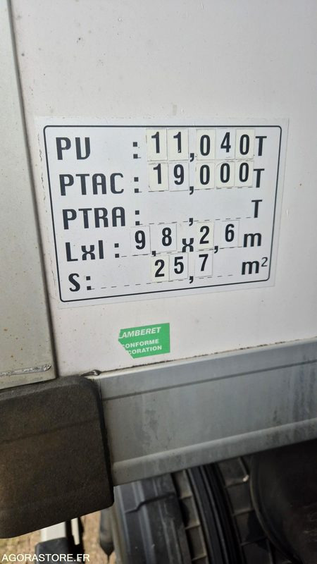 LKW Porteur frigo Volvo FE 260