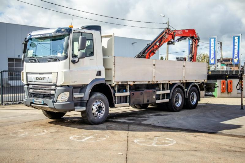 Pritsche LKW DAF CF 450-6X4+FASSI18T/M(3EXT)-78500KM