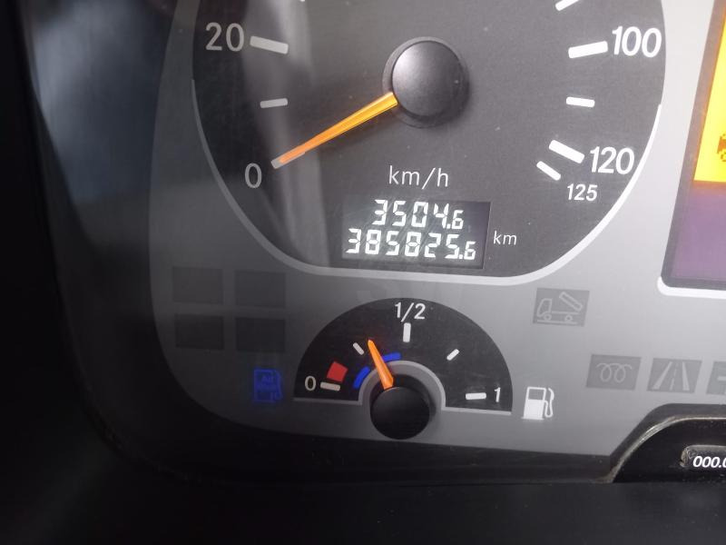 Pritsche LKW Mercedes Actros 2532