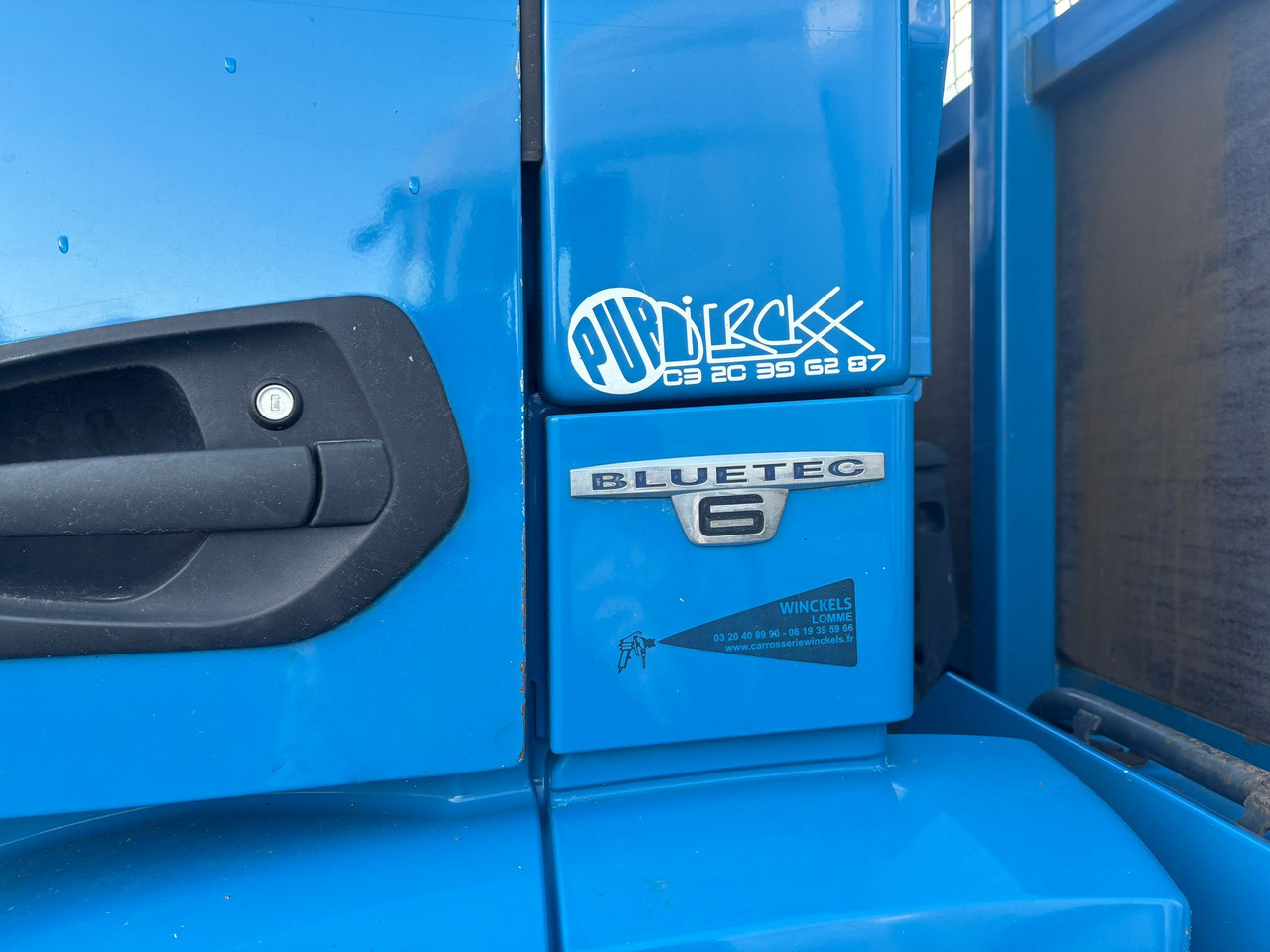 Pritsche LKW Mercedes Arocs 3240