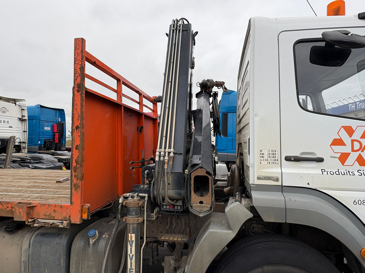 Pritsche LKW Mercedes Axor 2533