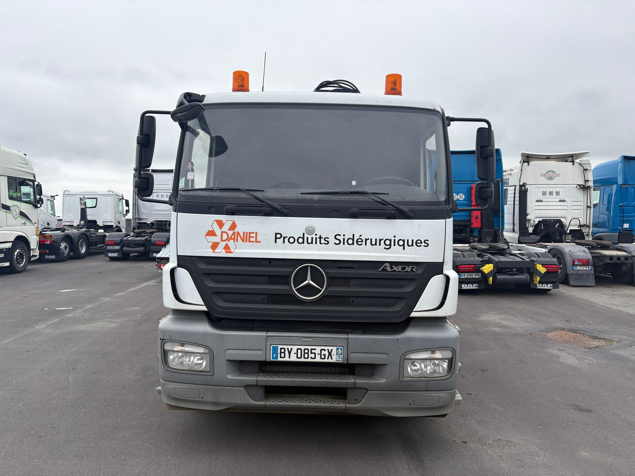 Pritsche LKW Mercedes Axor 2533