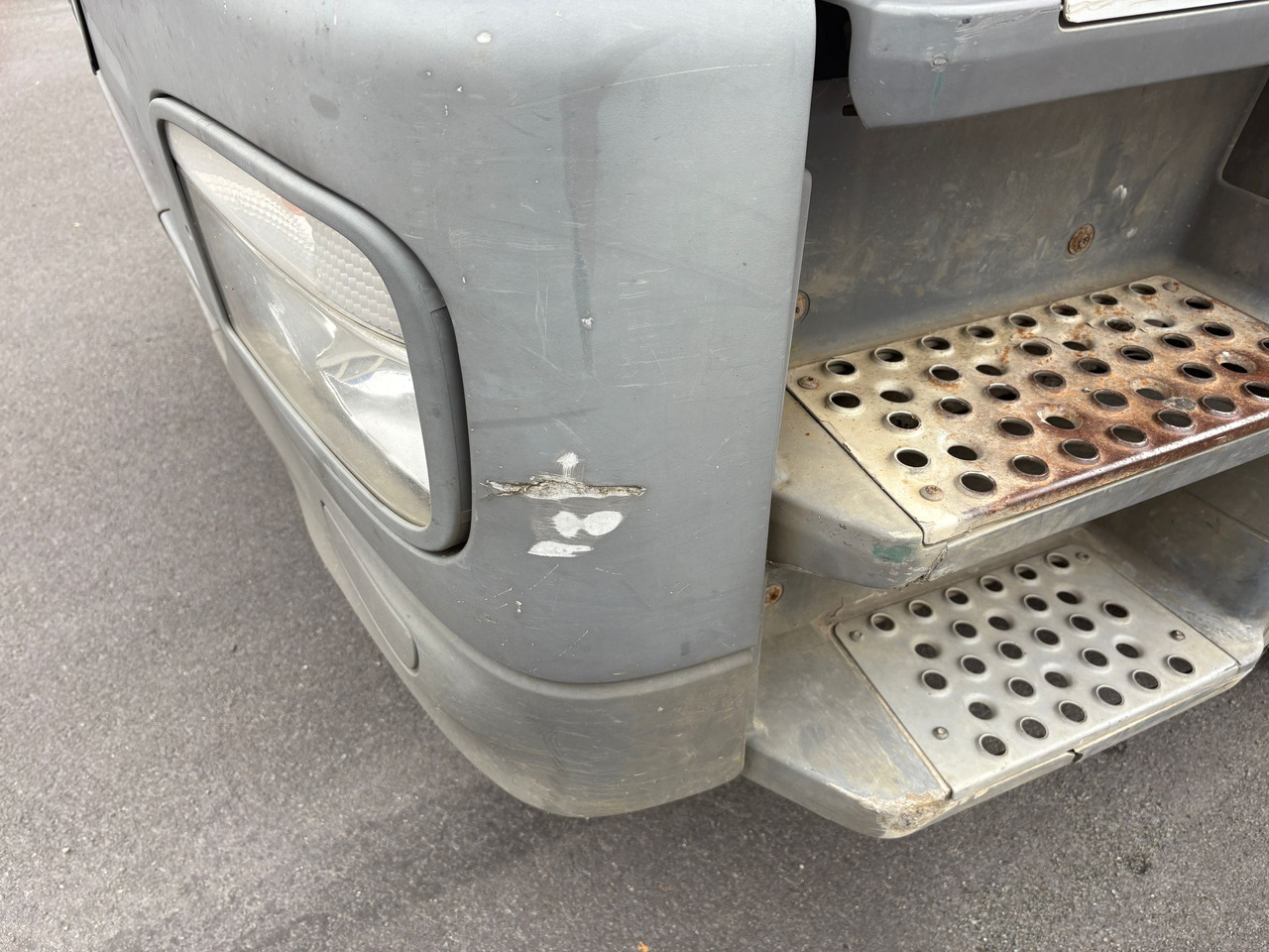 Pritsche LKW Mercedes Axor 2533