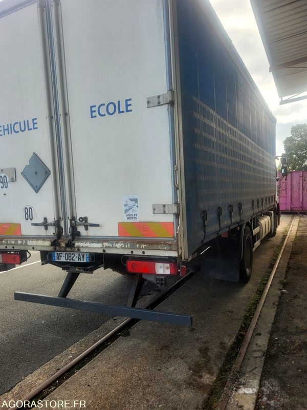 LKW Renault Premium - 2009 - 470000 Kms