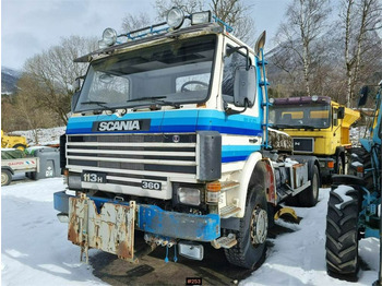 Fahrgestell LKW Scania 113/360 4x4 345.000 km.: das Bild 1